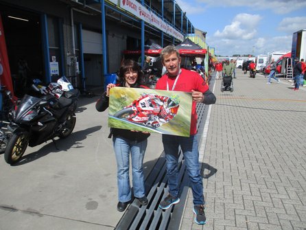 Troy Bayliis VIP in 2022 bij de DucatiClubrace